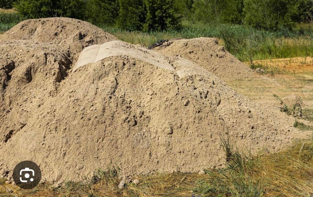 Schoon ophoogzand gezocht, ongeveer 200m³, Ophalen of Verzenden, Gebruikt, Ophoogzand