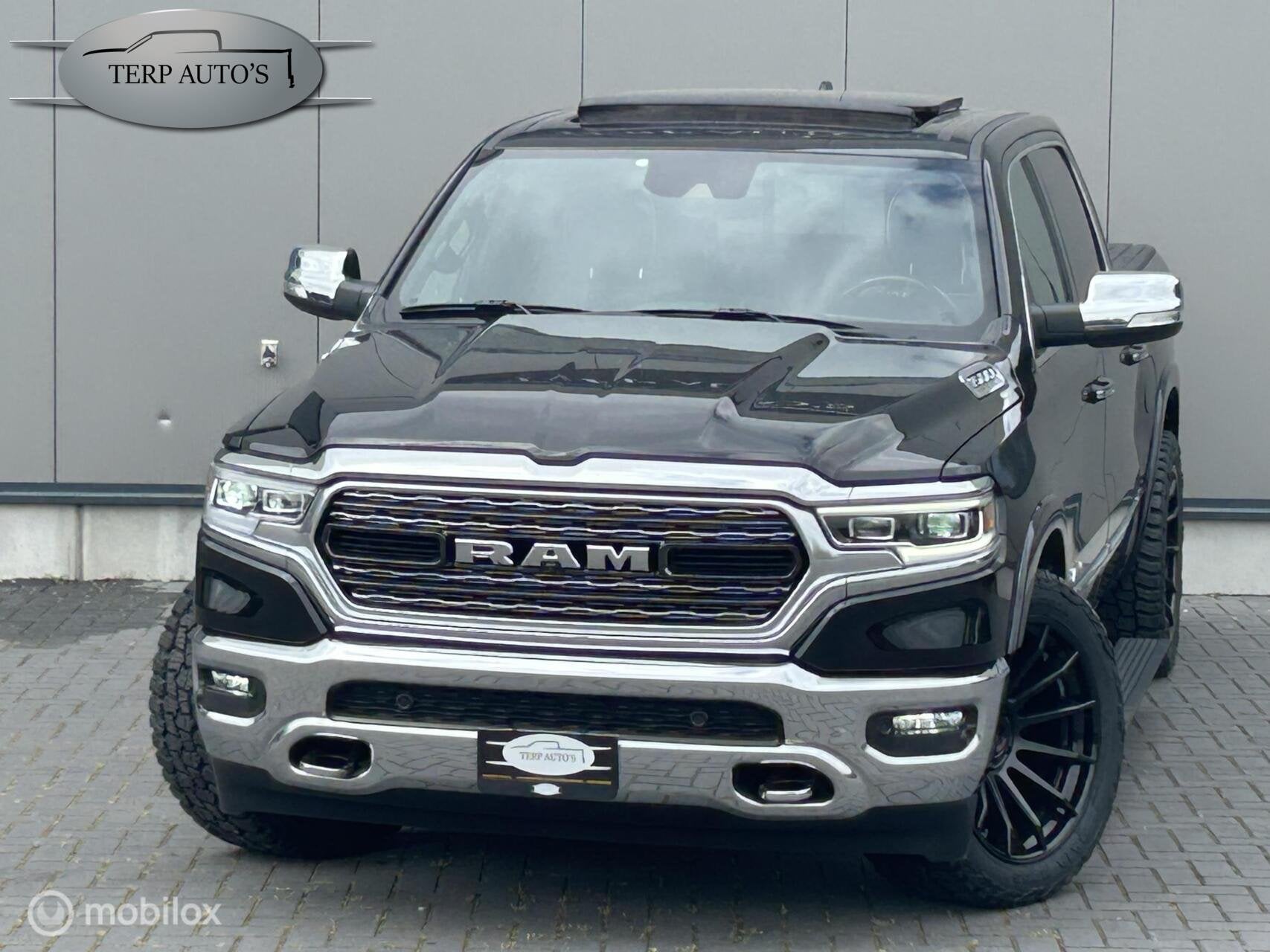 Dodge Ram 1500 5.7 V8 4x4 Limited Ramboxen MWK, Auto's, Dodge, Automaat, 5654 cc, Zwart, Leder