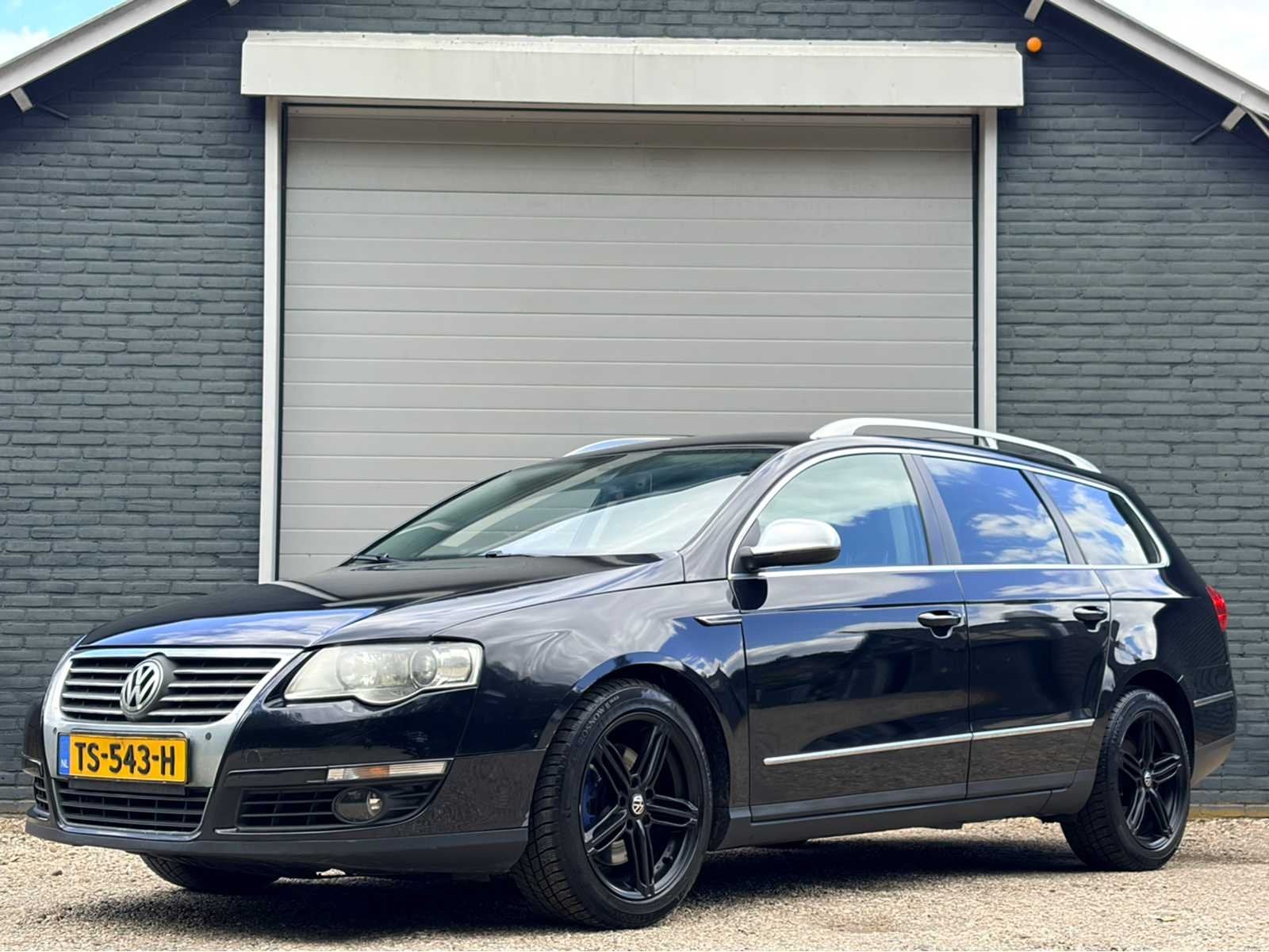 2006 Volkswagen Passat Variant Automaat 2.0 FSI Highline Bns, Gebruikt, 4 cilinders, Zwart, 11 km/l
