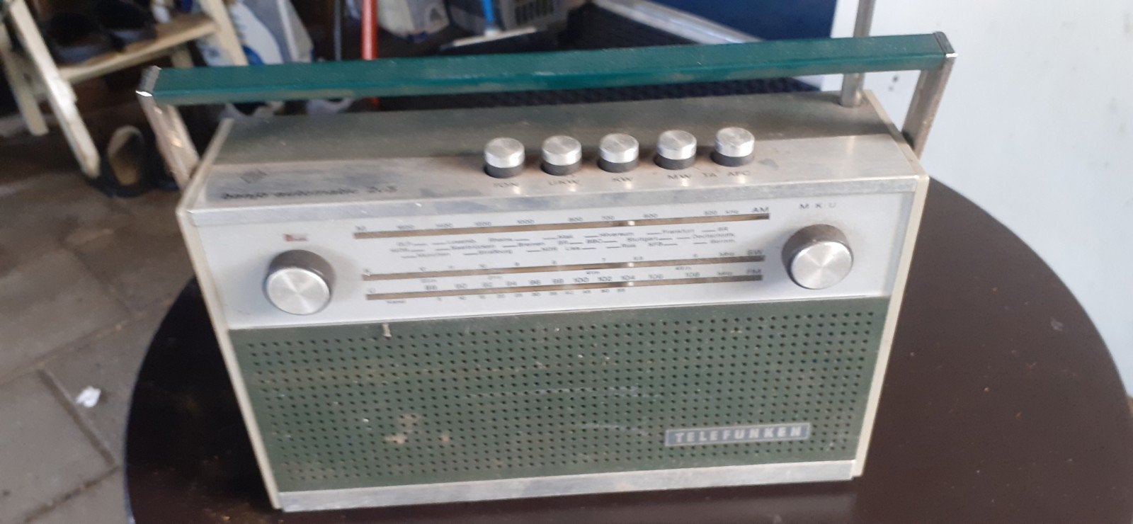 Radio, Ophalen of Verzenden