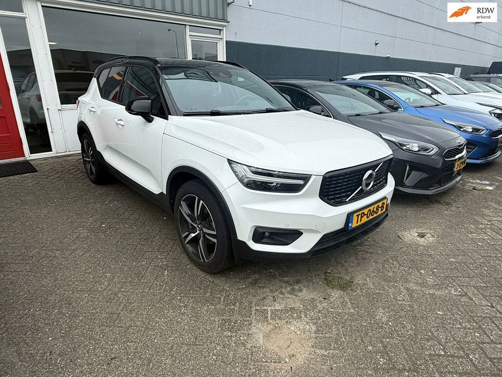 Volvo XC40 2.0 D3 R-Design, Auto's, Volvo, 4 cilinders, Wit, Origineel Nederlands, Bedrijf