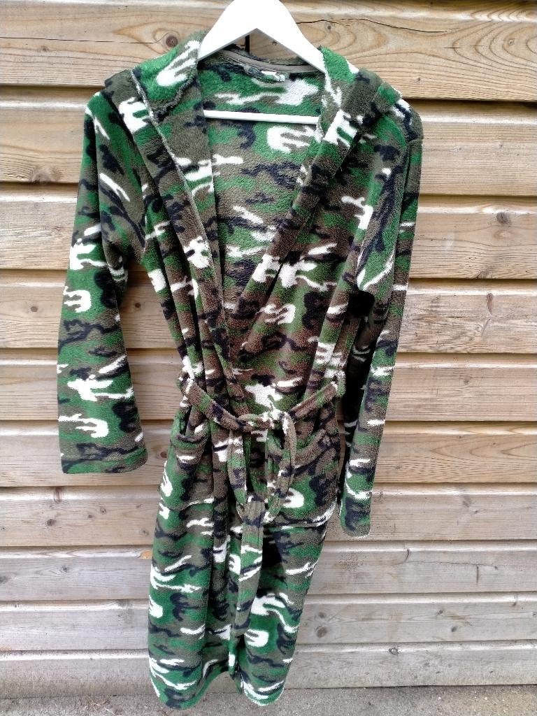 Soho badjas met capuchon – legerprint maat 158/164, Kinderen en Baby's, Kinderkleding | Maat 158, Ophalen of Verzenden, Gebruikt