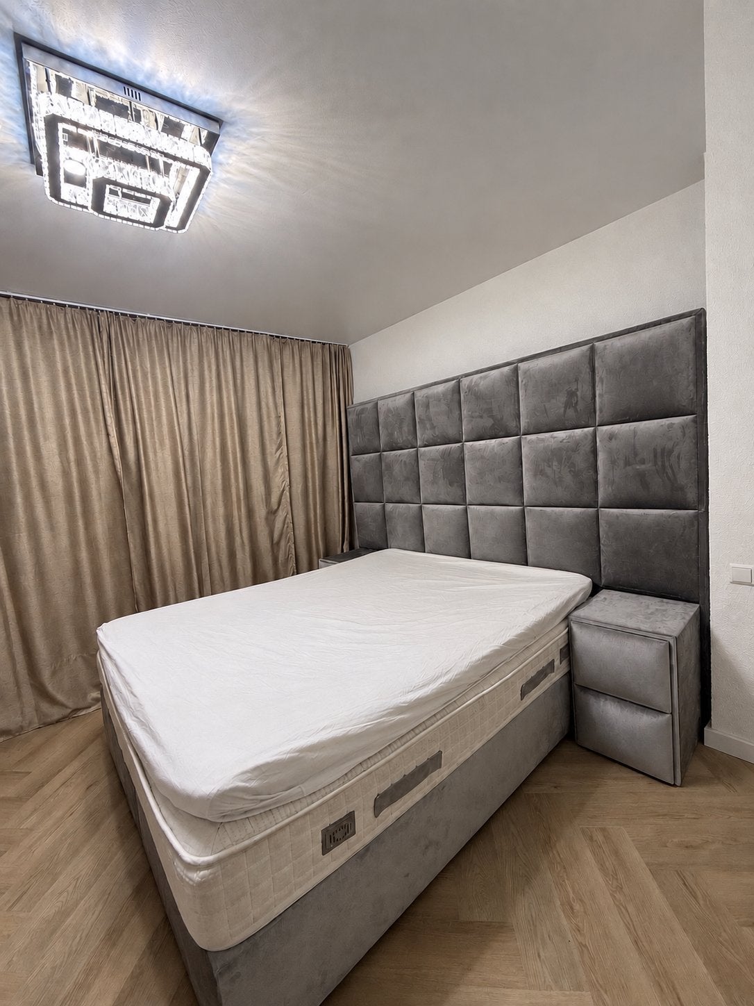 Luxe boxspring bed 160x200 met hoofdbord, Ophalen, Tweepersoons, Zo goed als nieuw, 200 cm