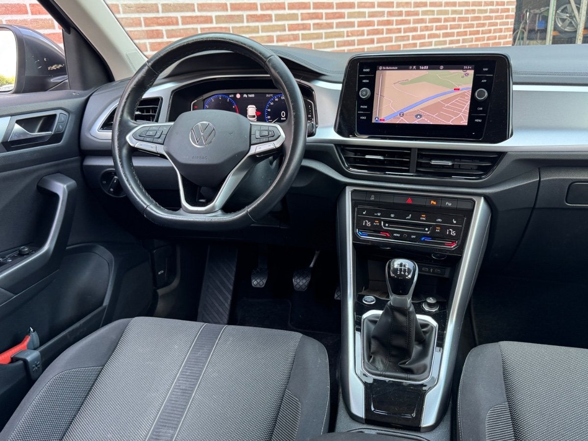 Volkswagen T-Roc 1.0 TSI | Life Business | Navi | Camera | V, Auto's, Volkswagen, Gebruikt, Euro 6, Bedrijf, Handgeschakeld