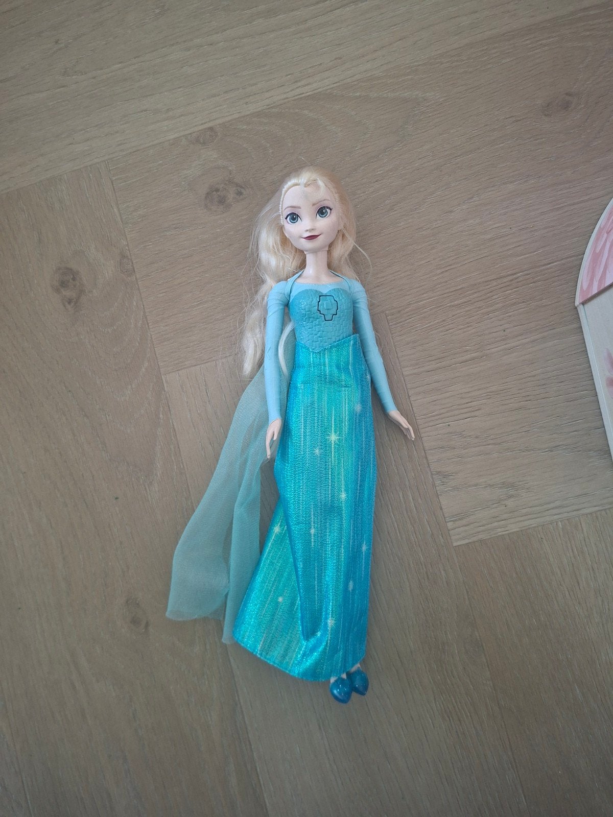 Elsa pop met geluid - Frozen, Ophalen of Verzenden, Zo goed als nieuw, Overige typen