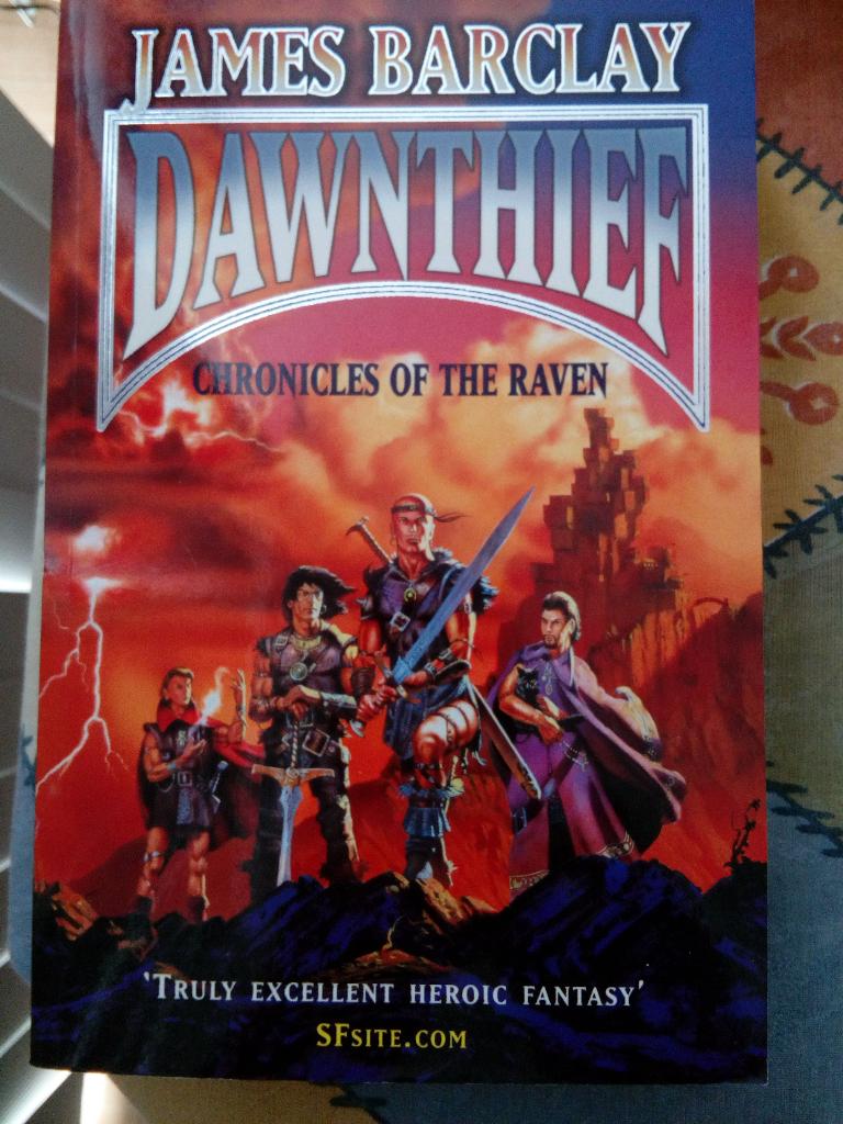 James barclay,chronicles of the raven. Dawnthief., Ophalen, Gelezen, James barclay