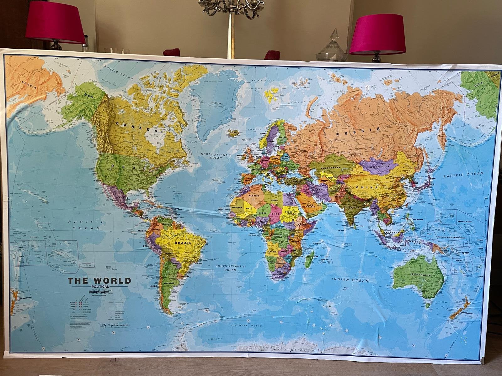Wereldkaart op mdf plaat 185 x 120 cm, Ophalen, Geschiedenis