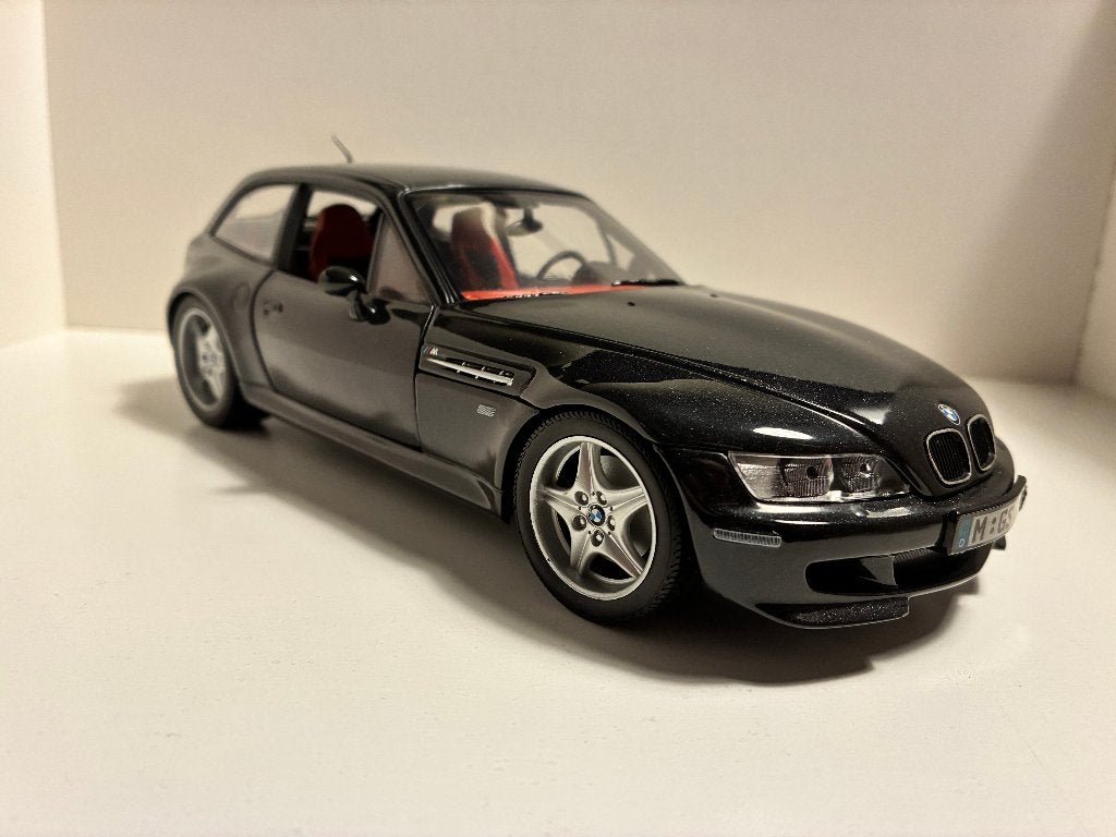 BMW  Z3 "M" Coupe van 1998  Zwart   1/18 UT Models, Hobby en Vrije tijd, Modelauto's | 1:18, Ophalen of Verzenden, Nieuw, Auto