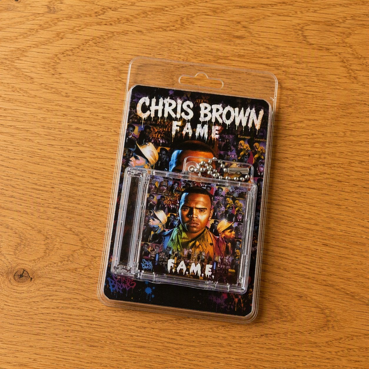 NFC Mini-CD Sleutelhanger – Chris Brown (F.A.M.E.), Ophalen of Verzenden, Zo goed als nieuw, R&B, Album