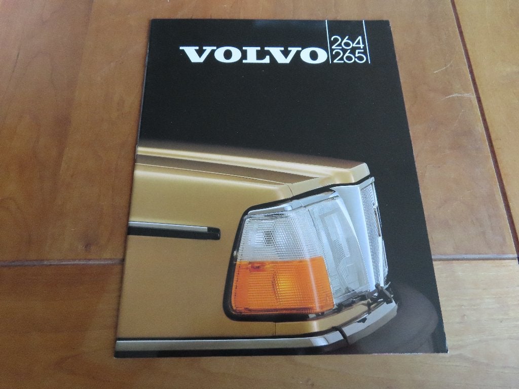 Folder Volvo 264, Volvo 265 1982, Boeken, Auto's | Folders en Tijdschriften, Volvo, Zo goed als nieuw, Volvo, Ophalen of Verzenden
