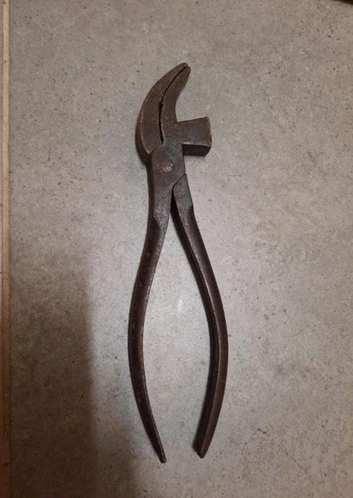 Lederbewerking  leerberwerkingstang  schoenmaker, Ophalen of Verzenden