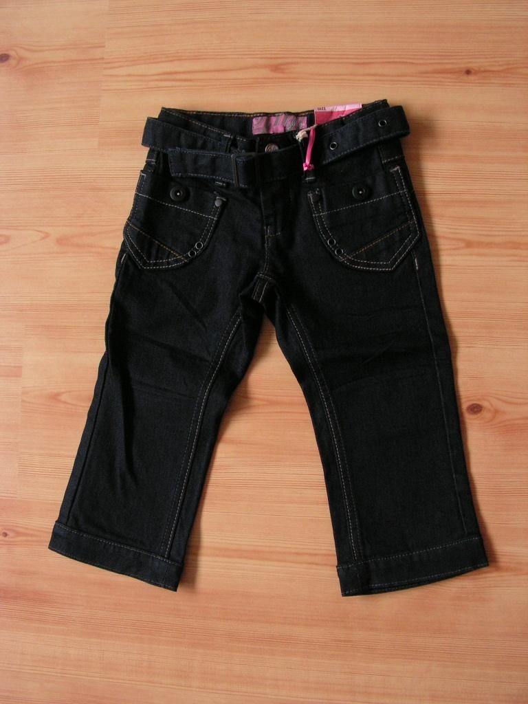NIEUW zwarte 3/4 spijkerbroek maat 110 van Jilly., Ophalen of Verzenden, Nieuw, Meisje, Broek