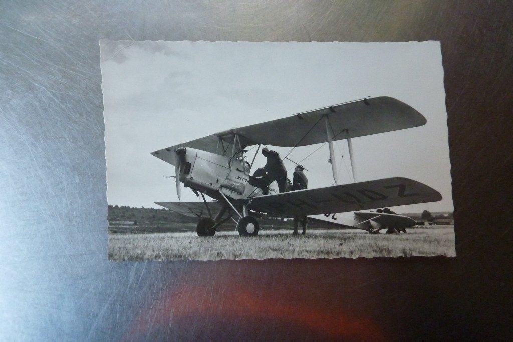 Sleepvliegtuig Tiger Moth (Terlet), Ophalen of Verzenden, 1940 tot 1960, Ongelopen, Gelderland