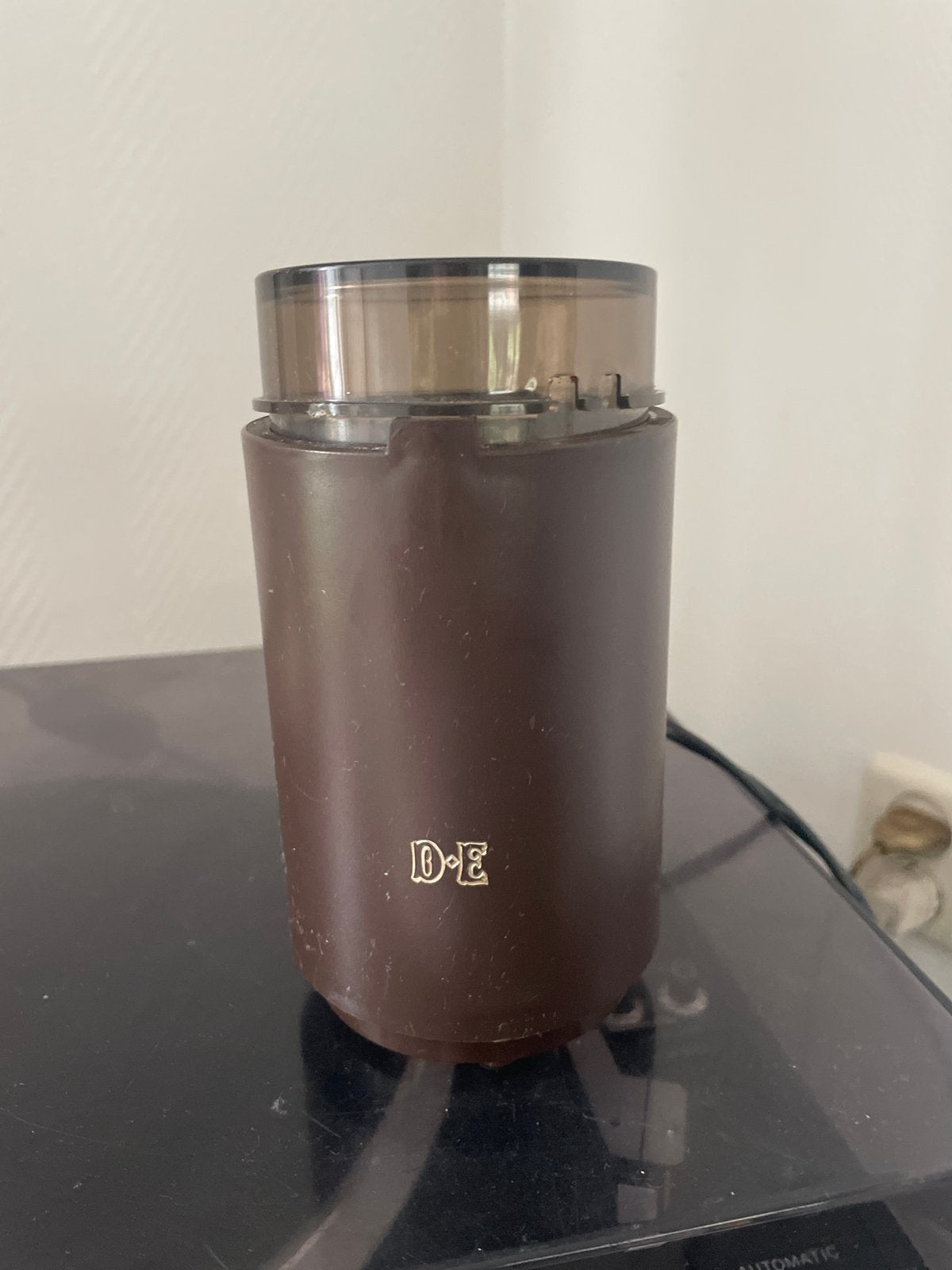 Vintage D.E. Koffiemolen - Bruin, Minder dan 1 liter, Ophalen of Verzenden, Gebruikt, 1 snelheid