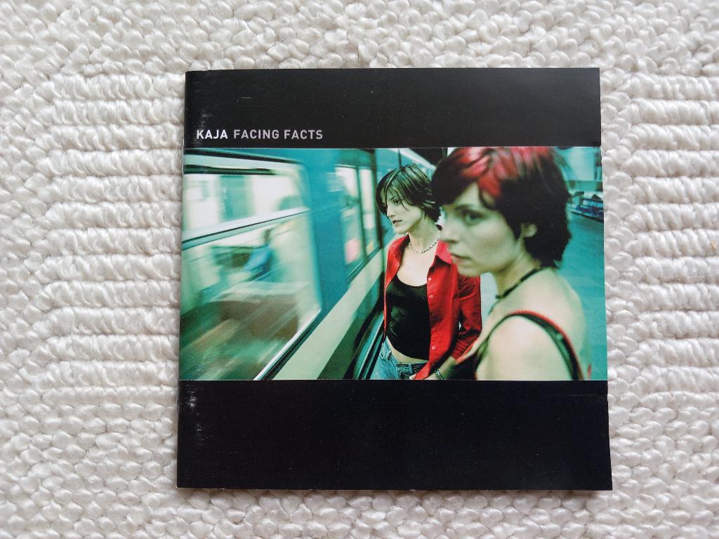CD Kaja - Facing facts (2001), Ophalen of Verzenden, Zo goed als nieuw