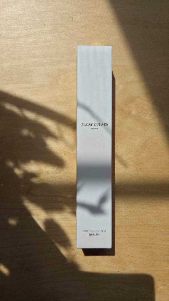 Olcay Gulsen Beauty Double-Sided Brush, Ophalen of Verzenden, Nieuw, Gehele gezicht, Toebehoren