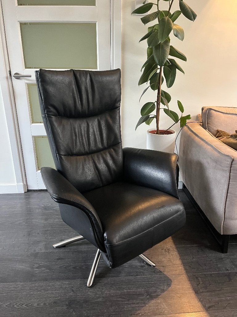 Hjort Knudsen Relaxfauteuil Zwart Leer M/L Elektrisch, Huis en Inrichting, Fauteuils, Ophalen, Zo goed als nieuw, Leer