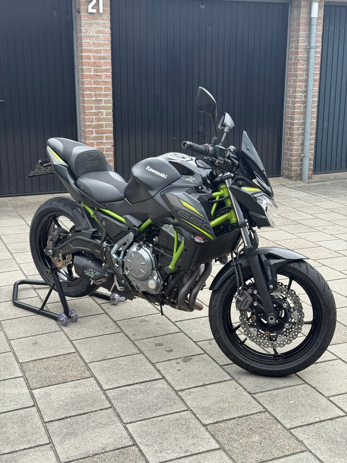 KAWASAKI Z650 2019 – 35 KW - Vol opties – Grote beurt gehad, Motoren, 2 cilinders, Particulier, Minimaal motorrijbewijs A2, Handgeschakeld