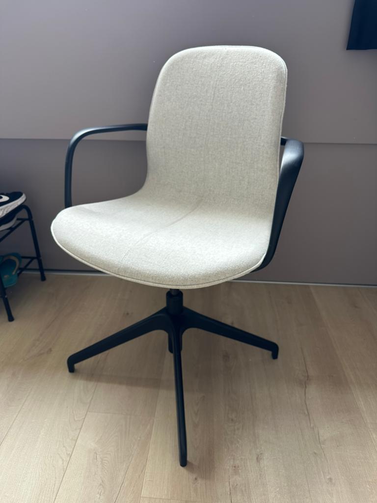 IKEA Langfjall bureaustoel, Huis en Inrichting, Ophalen of Verzenden, Zo goed als nieuw, Beige