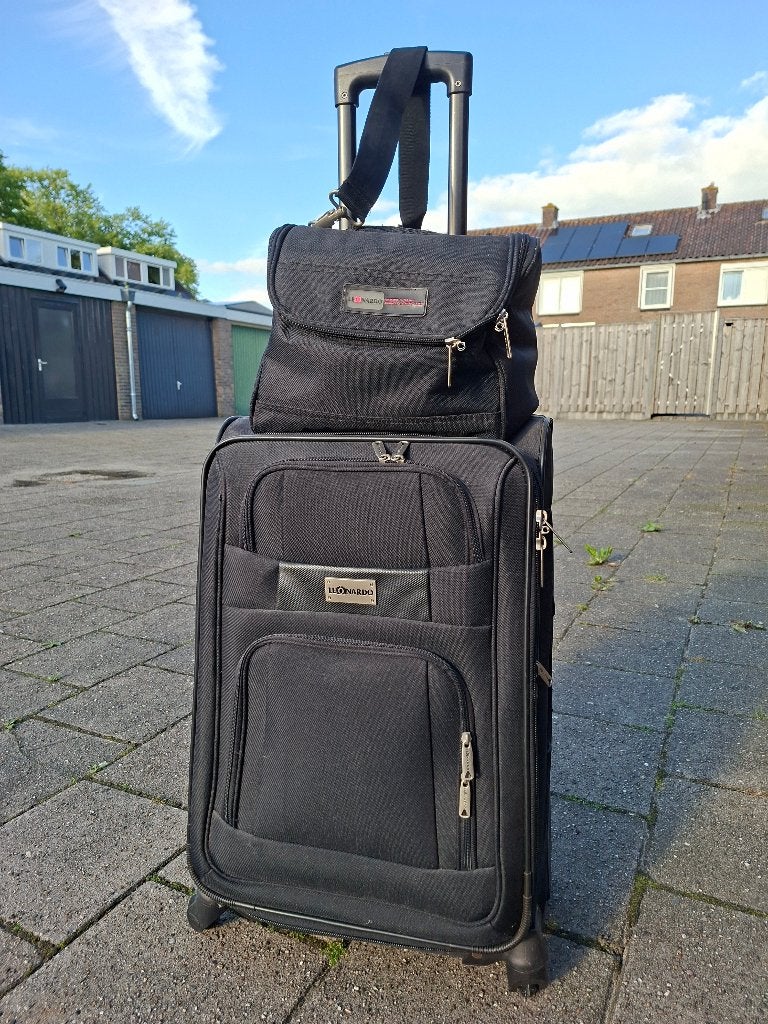 Leonardo koffer met beautycase, Ophalen, 50 tot 60 cm, Zo goed als nieuw, 35 tot 45 cm