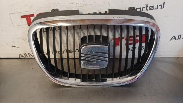 Grille van een Seat Leon, Auto-onderdelen, Carrosserie en Plaatwerk, Seat, Gebruikt, 3 maanden garantie, Ophalen of Verzenden