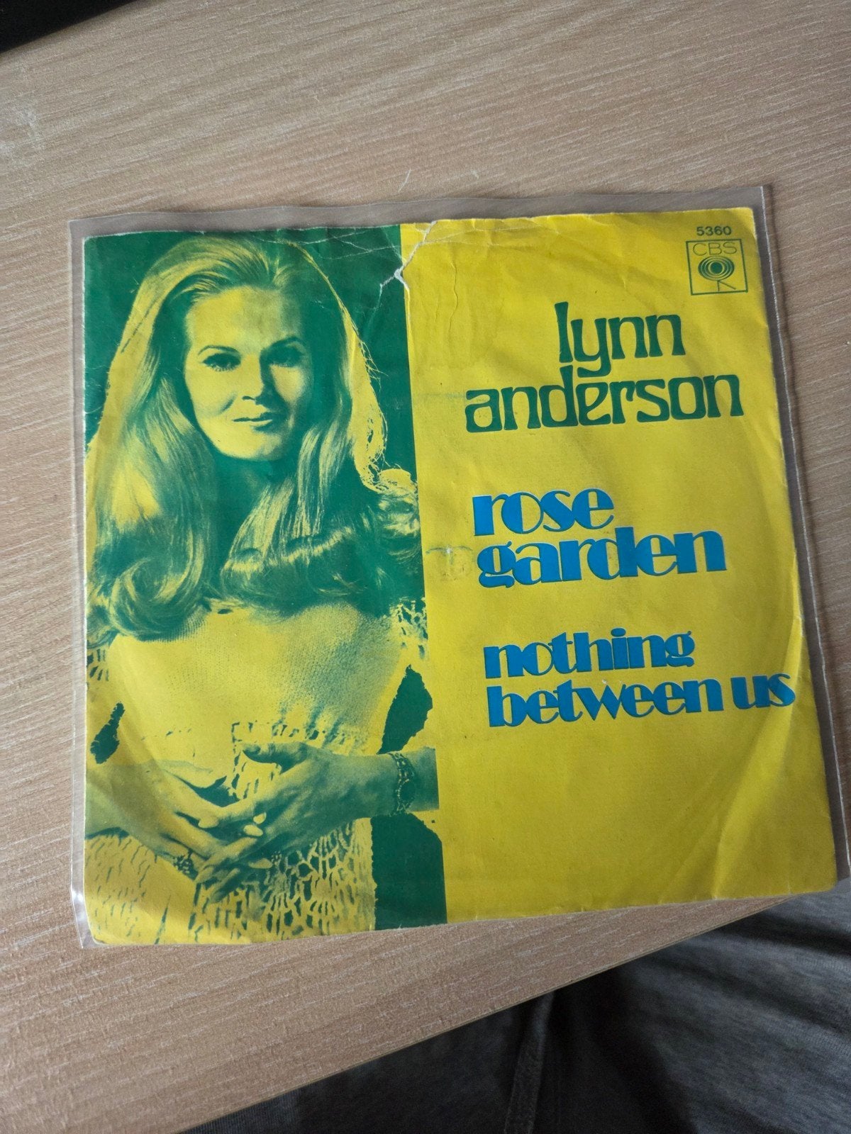 Lynn Anderson - Rose Garden / Nothing Between Us (Vinyl Sing, Gebruikt, 7 inch, Overige typen, Country en Western