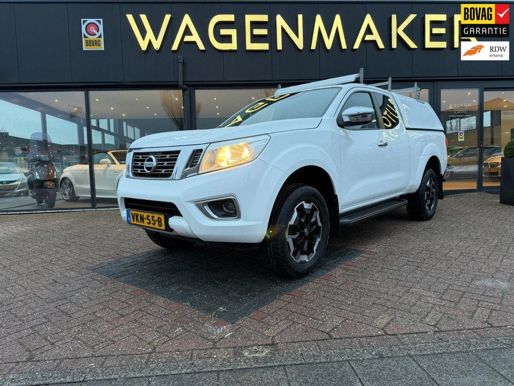 Nissan Navara 2.3 dCi N-Connecta King Cab NAVI|CAM|Cruis|NAP, Auto's, Nissan, Stof, Gebruikt, 4 cilinders, Bedrijf