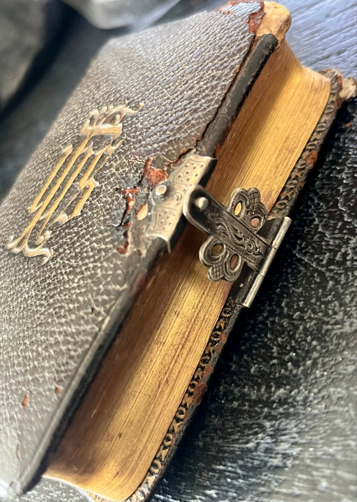 Antiek gebedenboekje met zilveren slot, gekeurd zwaard 1889, Antiek en Kunst, Antiek | Boeken en Bijbels, Verzenden