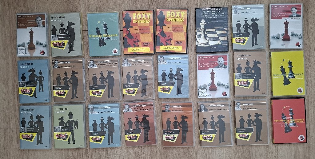 Schaken: 24 schaak-dvd's (Fritztrainer, Foxy Openings), Ophalen of Verzenden, Minder dan 500 stukjes, Gebruikt, Schaken