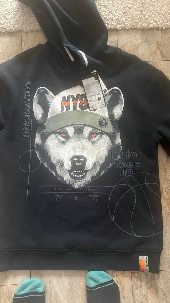 Zwarte hoodie met wolf print, Ophalen of Verzenden, Nieuw, Overige maten, Zwart