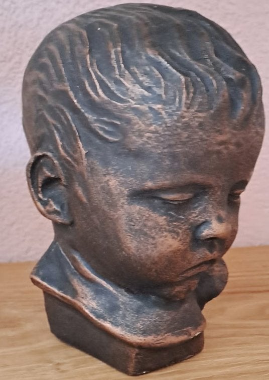 Vintage Buste van een Kind - Bronskleurig.  Kinderkopje, Overige onderwerpen, Minder dan 20 cm, Buste, Ophalen of Verzenden