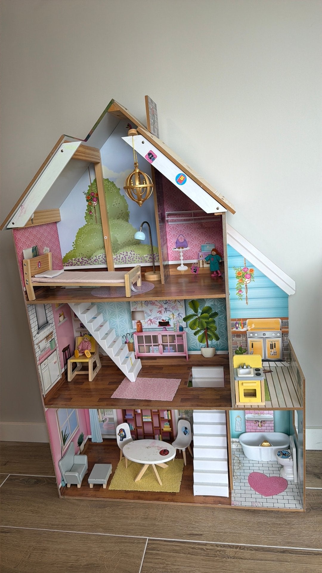 Kidkraft poppenhuis met accesories, Ophalen, Zo goed als nieuw, Poppenhuis