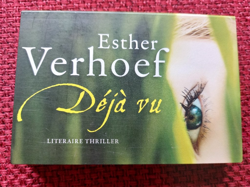 Deja vu - esther verhoef - dwarsligger 275, Ophalen of Verzenden, Zo goed als nieuw, Esther Verhoef