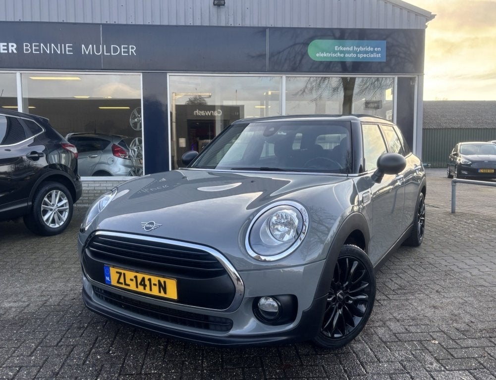 MINI Clubman 1.5 One AUTOMAAT / NAVI / AIRCO/ECC (bj 2019), Auto's, Stof, 3 cilinders, 1100 kg, 1320 kg