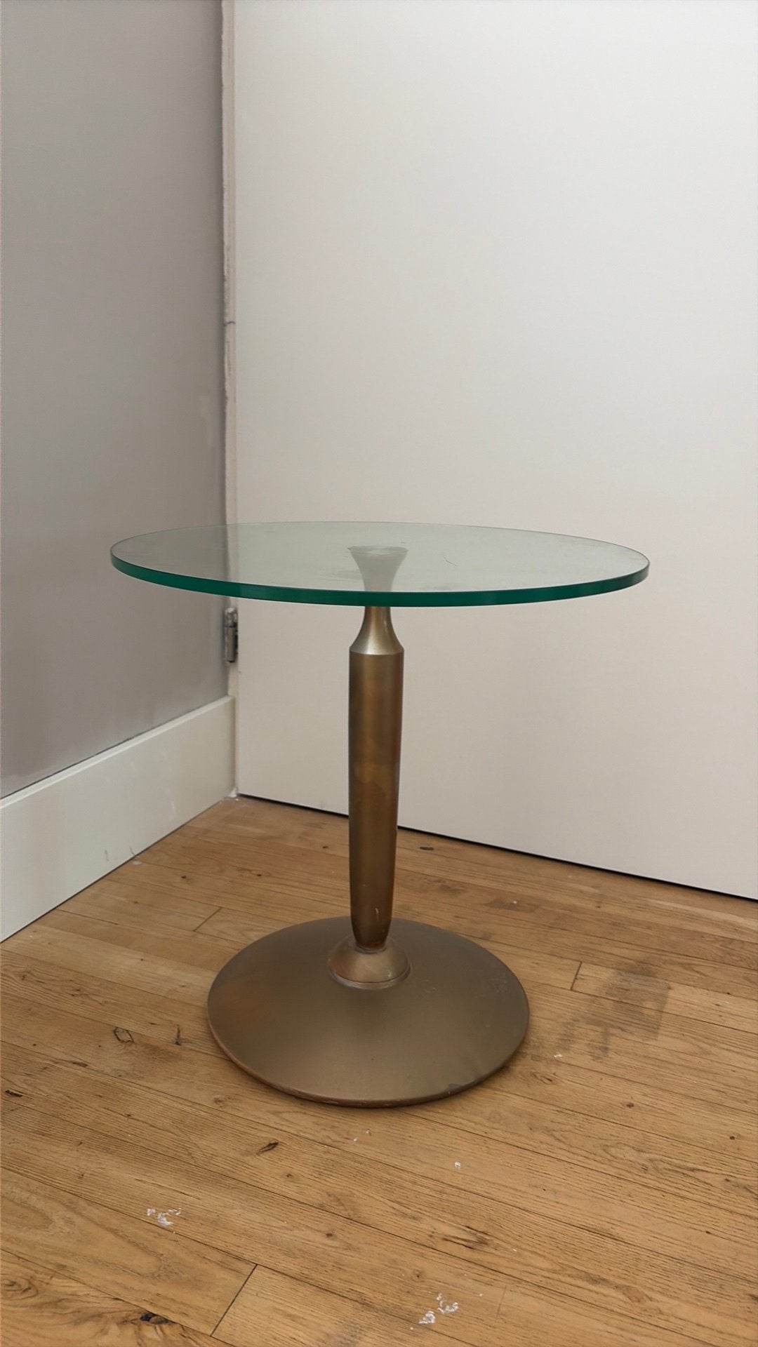 Bijzet tafel van glas en metaal, Minder dan 55 cm, Gebruikt, Rond, Glas