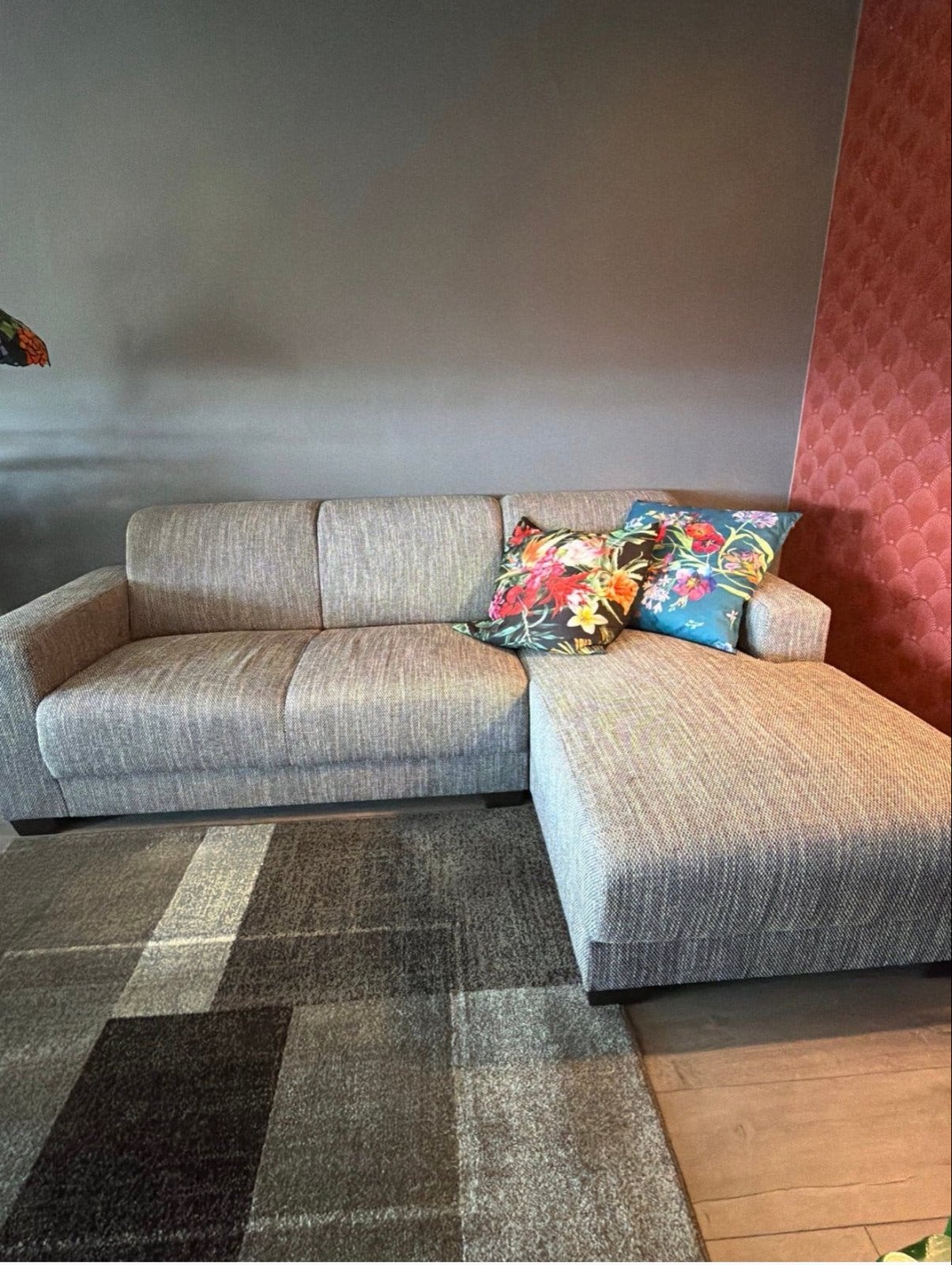 Comfortabele hoekbank met chaise longue, Huis en Inrichting, Gebruikt, 125 tot 150 cm, Hoekbank, Driepersoons