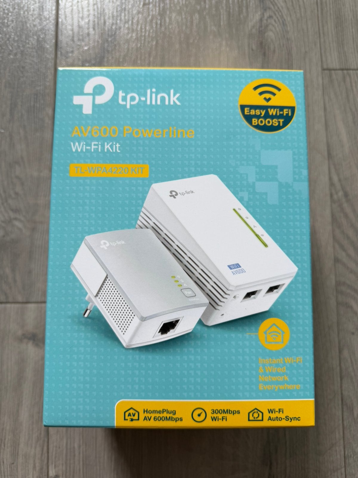 TP-Link AV600 Powerline Wi-Fi Kit TL-WPA4220 KIT, Computers en Software, Netwerk switches, Ophalen of Verzenden, Nieuw