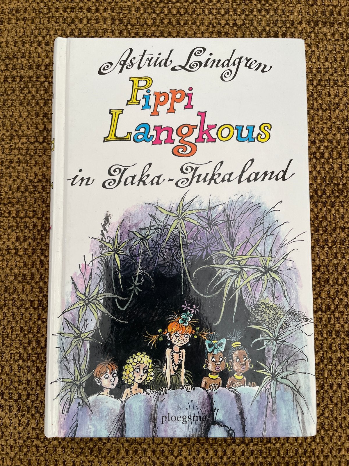 Astrid Lindgren - Pippi Langkous in Taka-Tukaland, Boeken, Fictie algemeen, Astrid Lindgren, Ophalen of Verzenden, Zo goed als nieuw