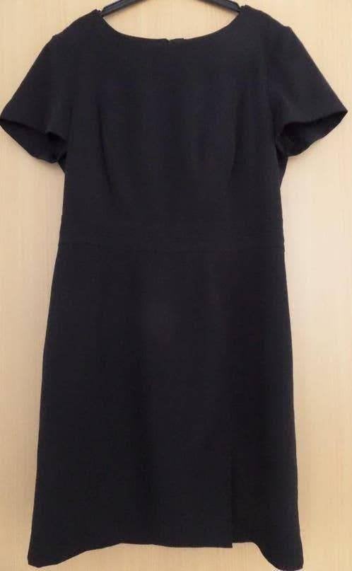 Nette zwarte jurk van Esprit maat M met splitje en rits, Kleding | Dames, Jurken, Maat 38/40 (M), Zwart, Ophalen of Verzenden