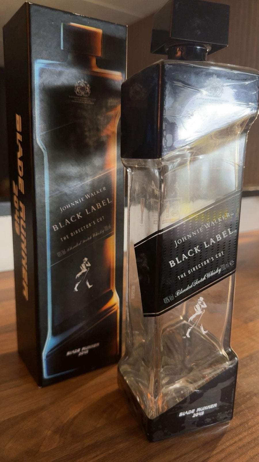 Johnnie walker Black label 2049 lege fles, Ophalen of Verzenden