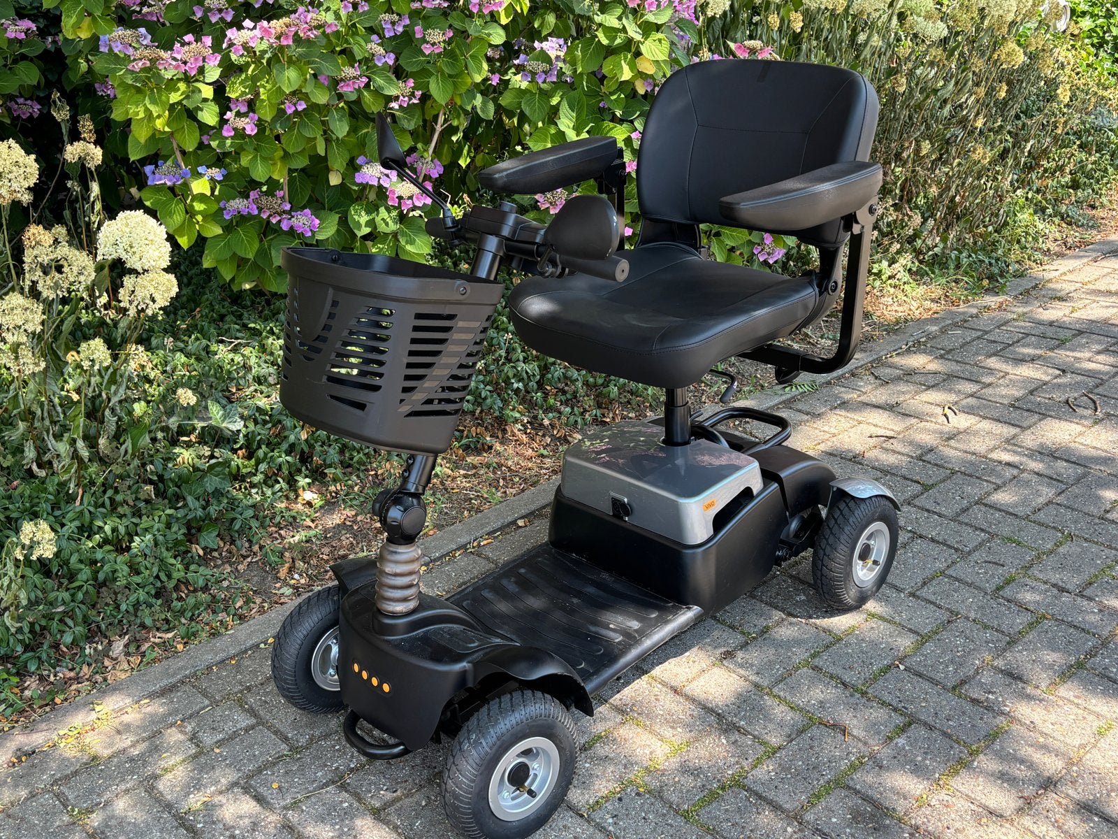 Scootmobiel Vivo, Ophalen, Zo goed als nieuw, 10 km/u of minder