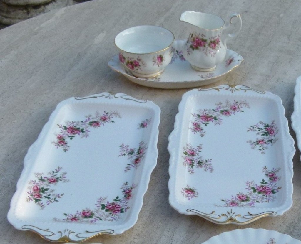 R.A. Royal Albert Lavender Rose, Klassiek, Nieuw, Ophalen of Verzenden, Royal Albert