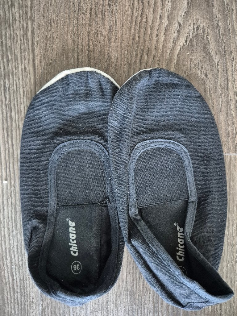 Gymschoenen maat 36, Ophalen, Zo goed als nieuw, Onbekend, Jongen of Meisje
