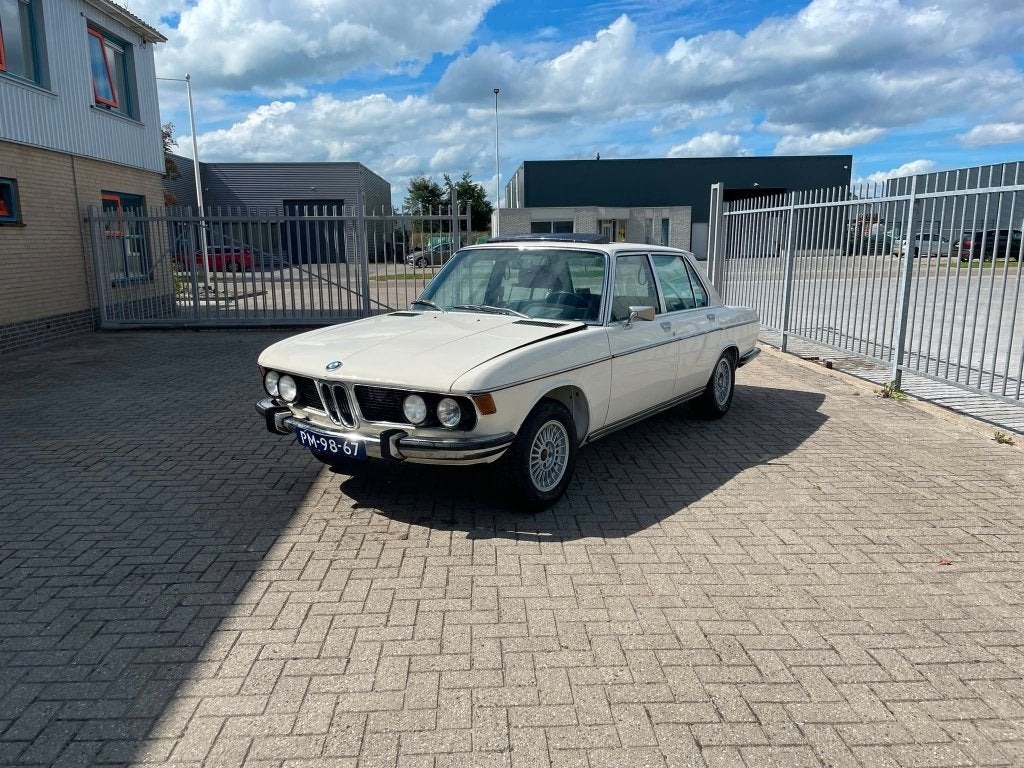 Unieke BMW E31972 Wit 3.0 SI Injectie, Achterwielaandrijving, Wit, Bedrijf, Handgeschakeld
