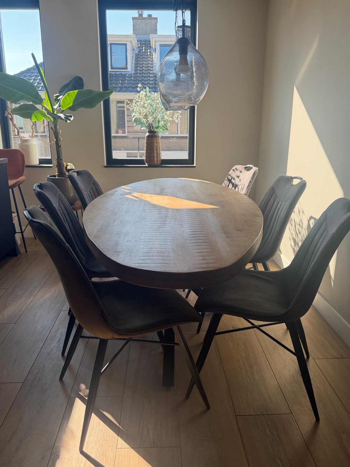 Ovale eettafel met 6 Mixsofa stoelen, Ophalen, Gebruikt, 100 tot 150 cm, 150 tot 200 cm