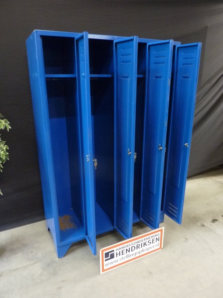 Leuke locker / lockerkast / kledingkast 4 deurs + nieuw slot, Ophalen, Gebruikt, Handelsonderneming Hendriksen, Vintage