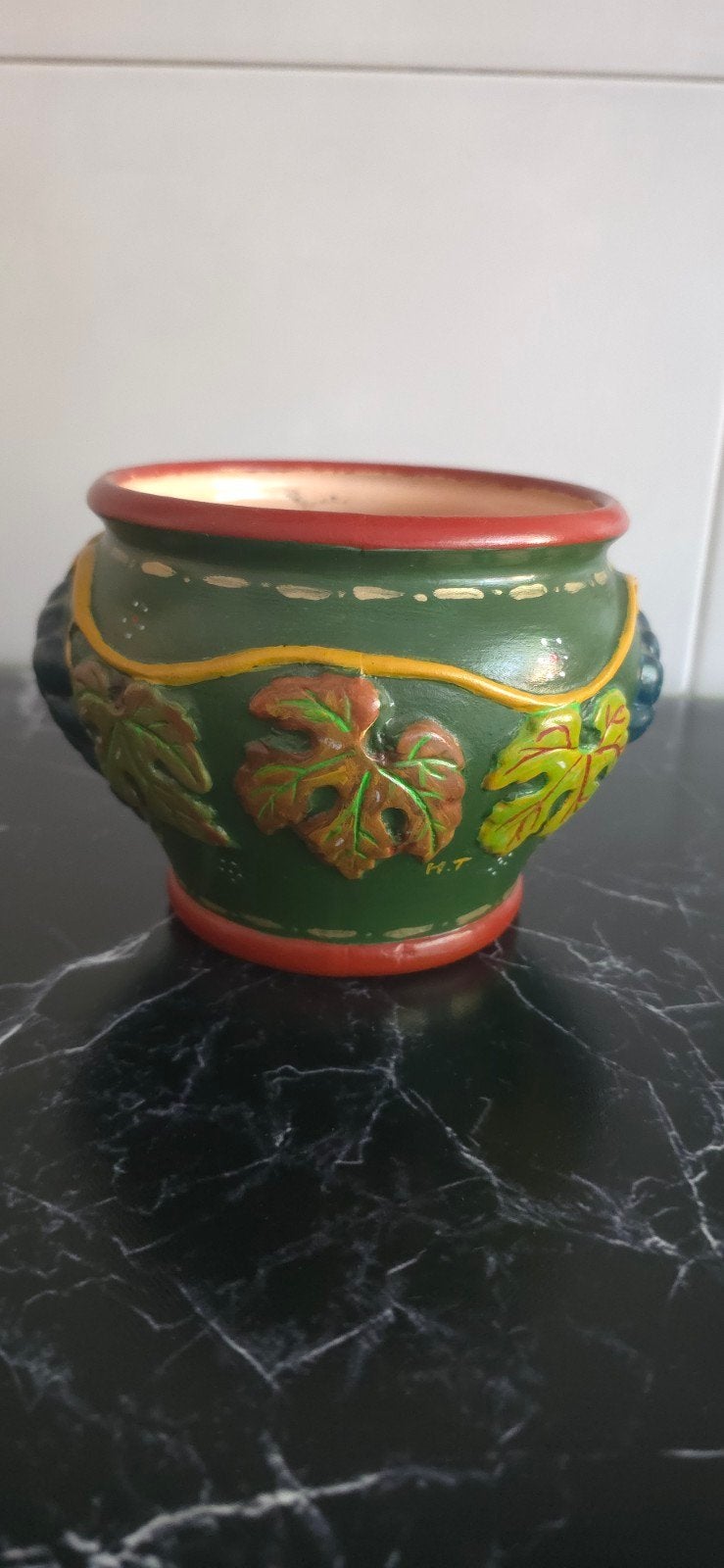 Vintage Groene Bloempot met Druiven en Bladeren, Antiek en Kunst, Antiek | Vazen, Ophalen of Verzenden