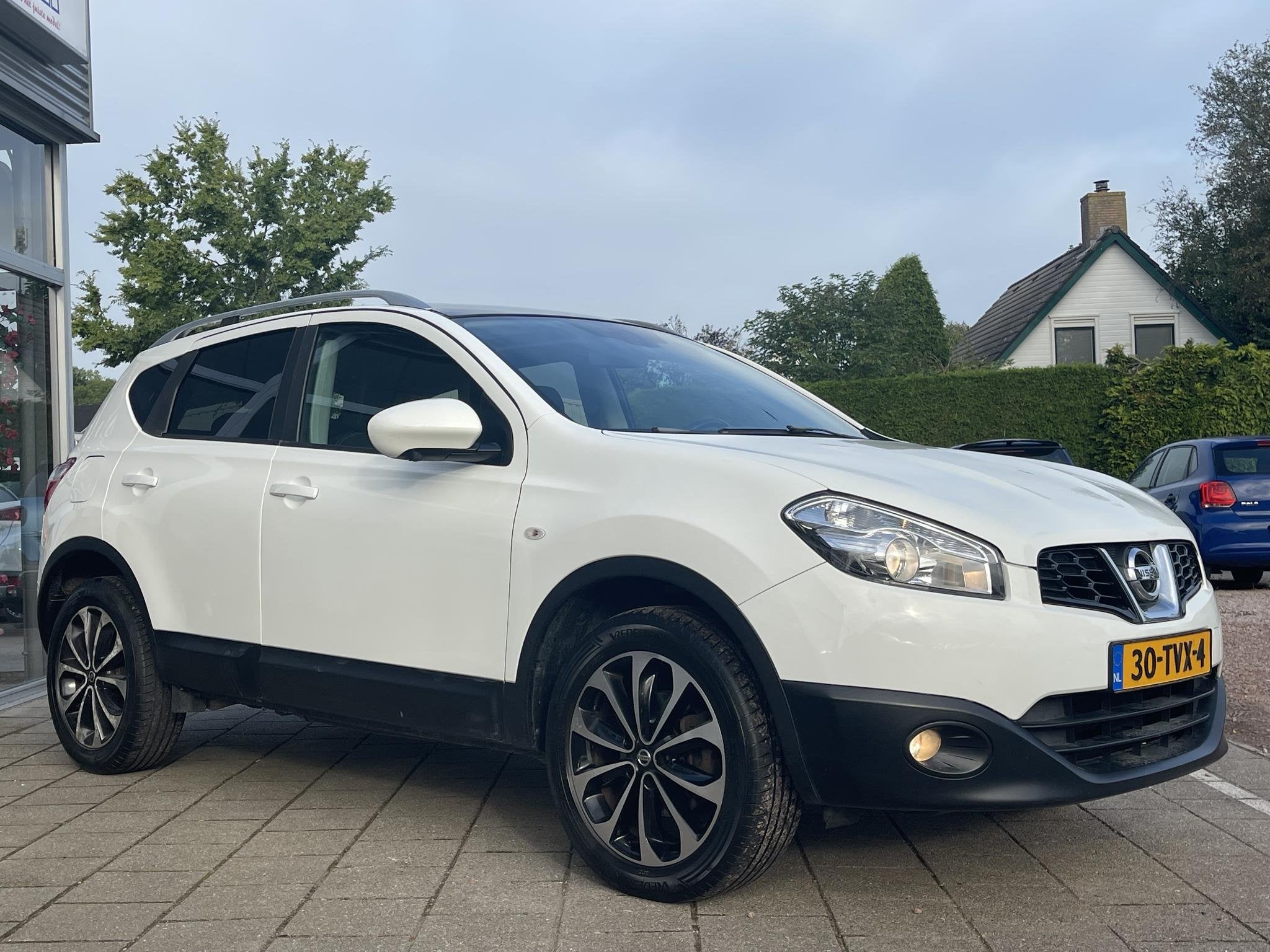Nissan Qashqai 1.6 Connect Edition, Voorwielaandrijving, Stof, Gebruikt, 1225 kg