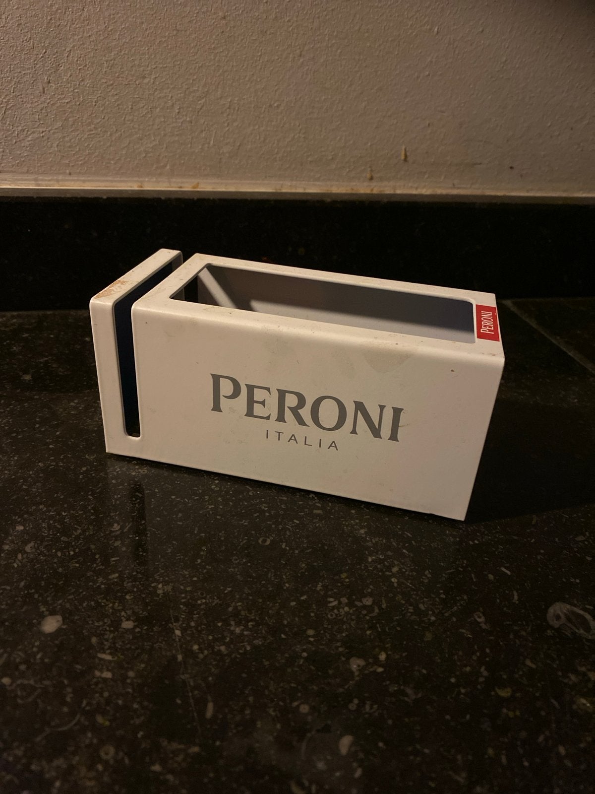 Peroni Italia Bierviltjes/ memukaart /Bestekhouder, Nieuw, Ophalen of Verzenden, Wit, Metaal