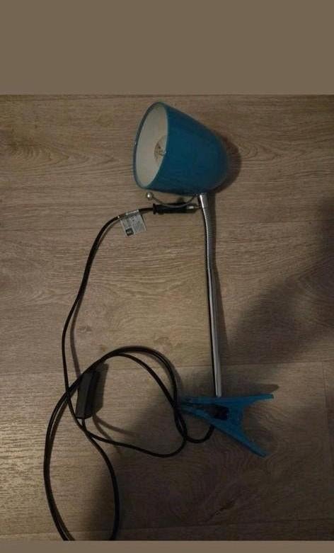 Blauwe klemlamp met flexibele arm-  Ikea klemspot, Ophalen of Verzenden, Gebruikt, Modern